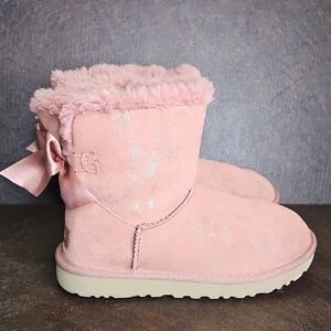 UGG Mini Bailey Metallic Suede Blush Pink Cloud Shimmer Boot Size 8 Rare